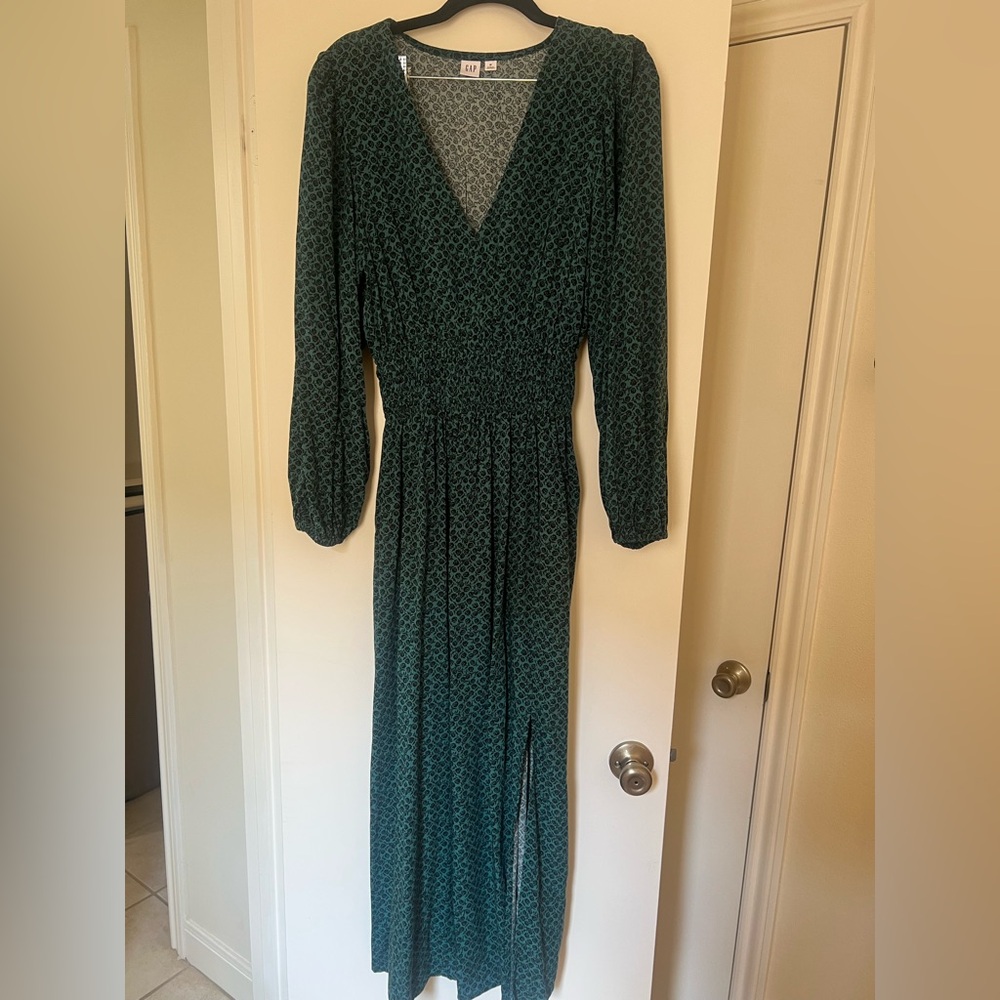 GAP Dark Green Long Sleeve Dress